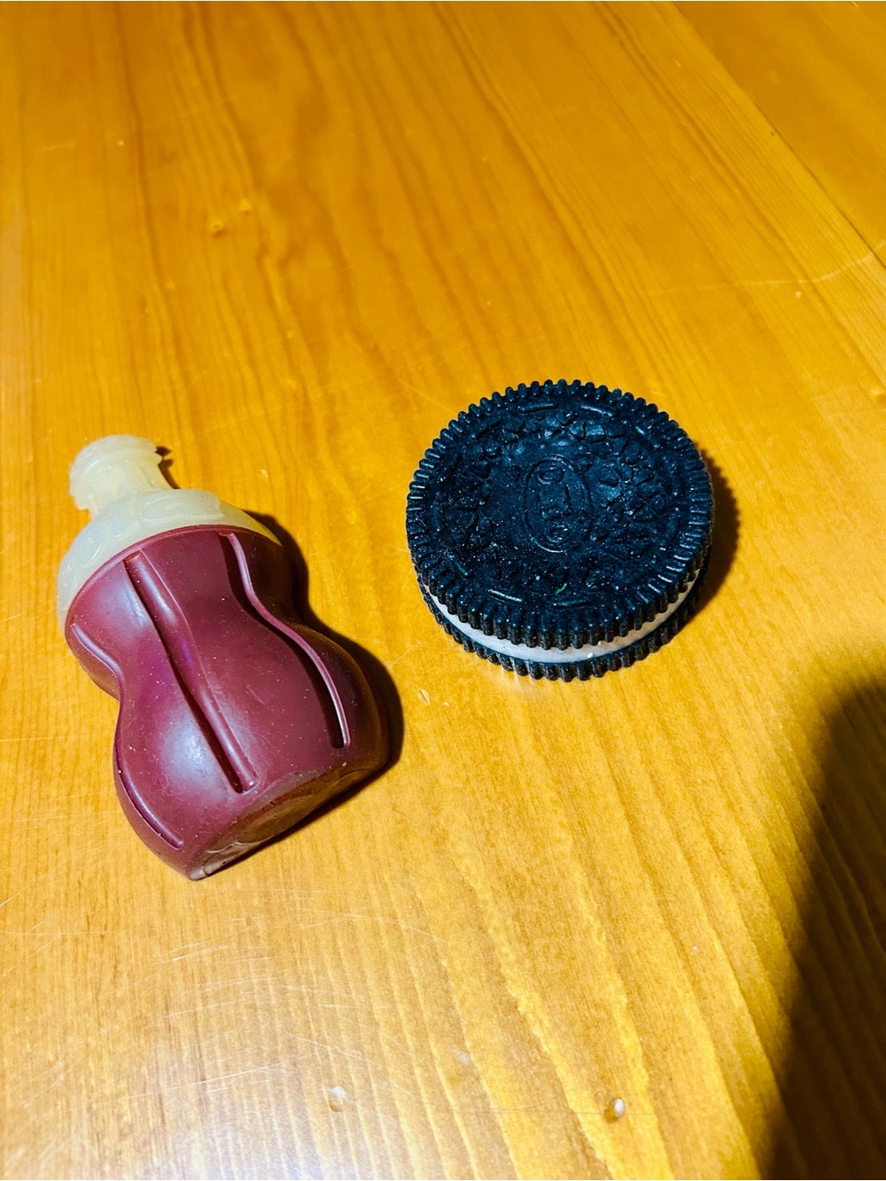 (3/$10) Set of two squishy fidget toys - coke bottle and Oreo cookie